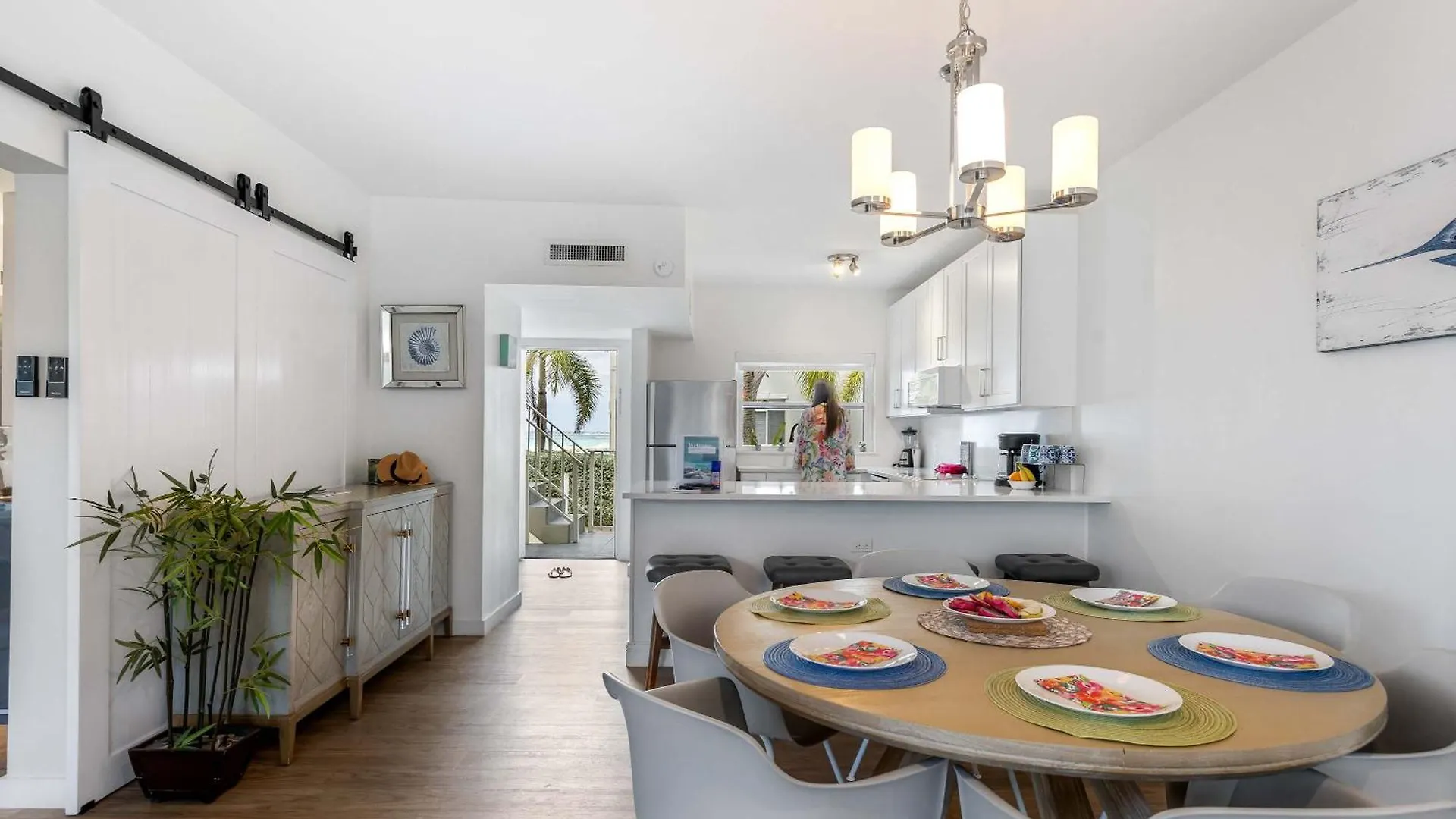 Дом отдыха Tamarind Bay 3Bd On Seven Mile Beach Джорджтаун
